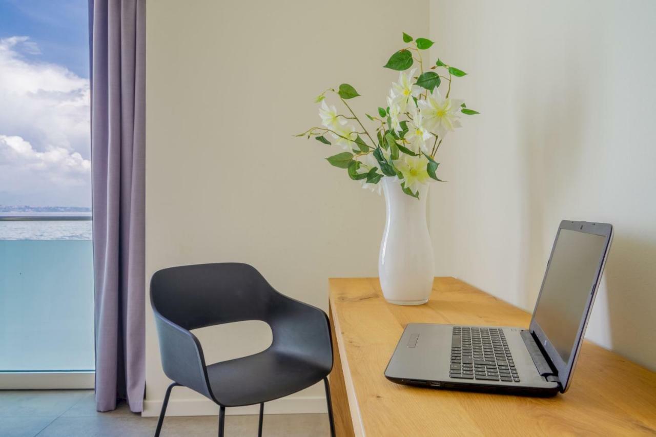 Garda Rooms Desenzano del Garda Kültér fotó